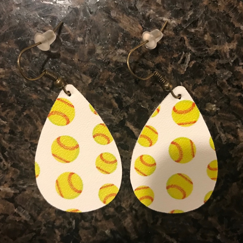 Teardrop shaped softball print earrings.
